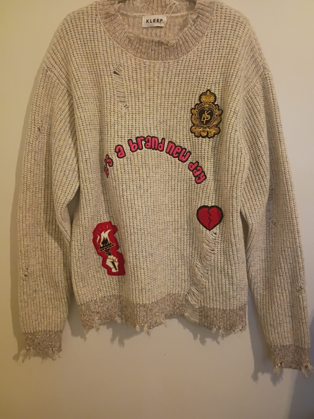 Kleep Men's Kelve Heavy Gauge Distressed‎ Knit Sweater Graphic Sz L NWT